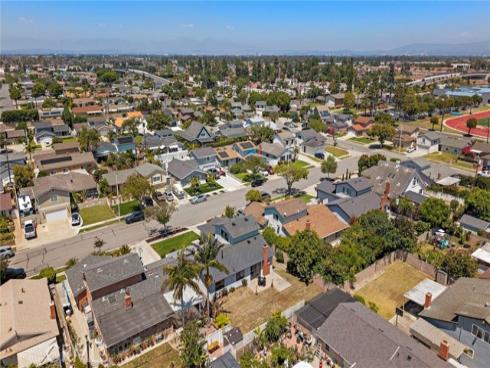 9404  El Blanco Avenue  , Fountain Valley, CA