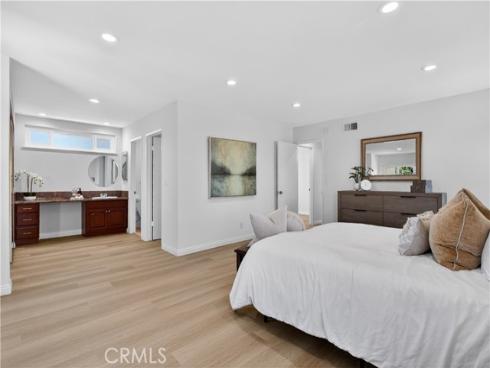 11244  Snowdrop  , Fountain Valley, CA