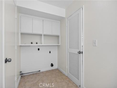 11244  Snowdrop  , Fountain Valley, CA
