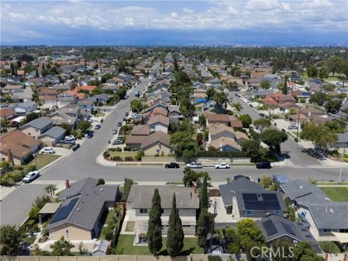 11244  Snowdrop  , Fountain Valley, CA
