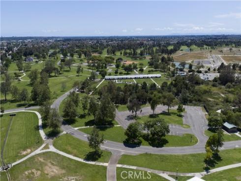 11244  Snowdrop  , Fountain Valley, CA