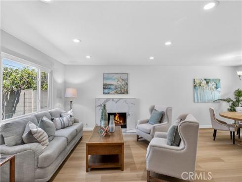11244  Snowdrop  , Fountain Valley, CA