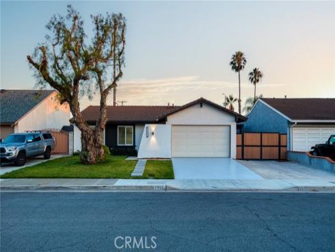 9466  Warbler   Avenue, Fountain Valley, CA