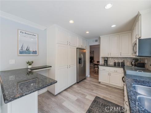 10488 Sioux River , Fountain Valley, CA