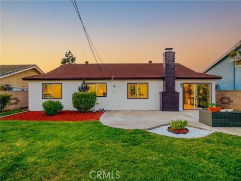 10276 Falcon , Fountain Valley, CA