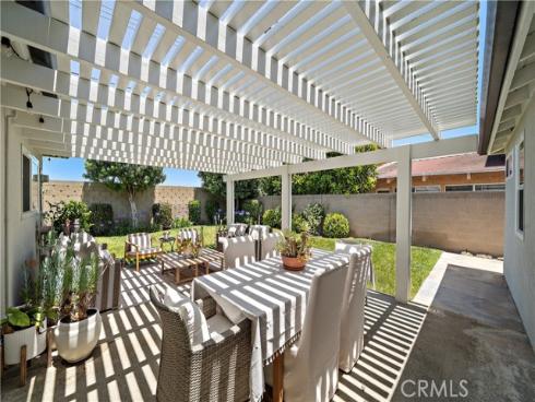 8741 La Roca Avenue, Fountain Valley, CA