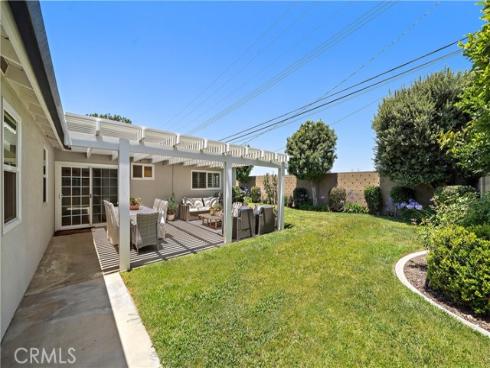 8741 La Roca Avenue, Fountain Valley, CA