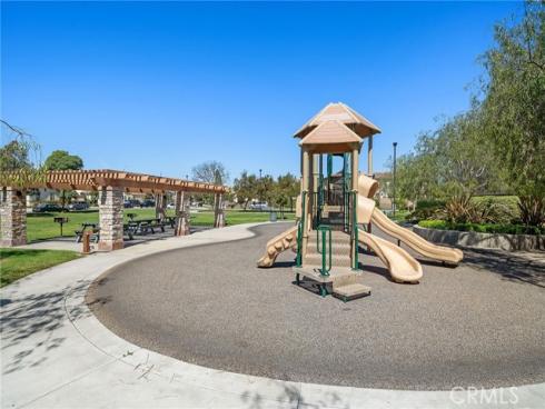 9206 La Colonia Avenue, Fountain Valley, CA