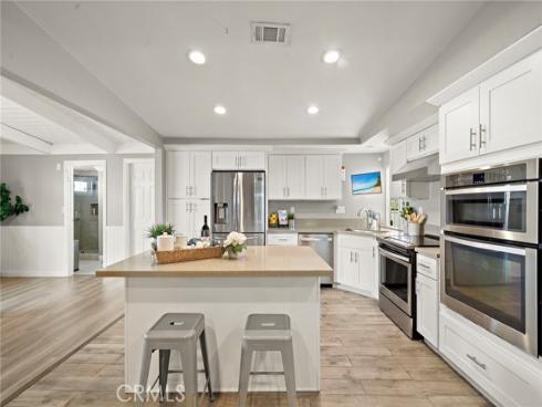 9206 La Colonia Avenue, Fountain Valley, CA