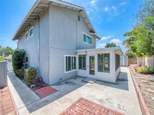 11657  Gladstone   Circle, Fountain Valley, CA