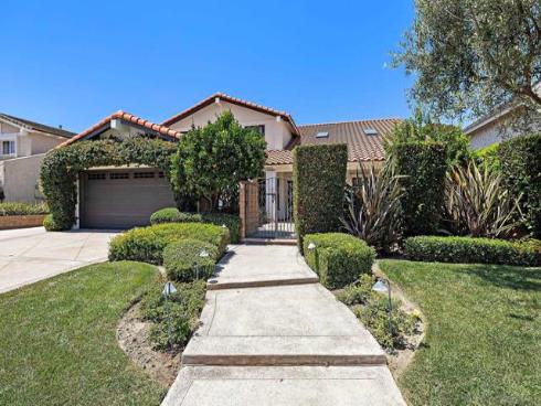 10297  Bunting  , Fountain Valley, CA