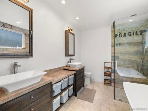 10297  Bunting  , Fountain Valley, CA
