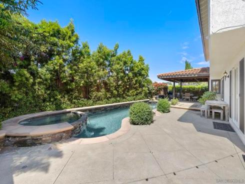10297  Bunting  , Fountain Valley, CA