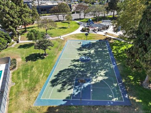 10297  Bunting  , Fountain Valley, CA