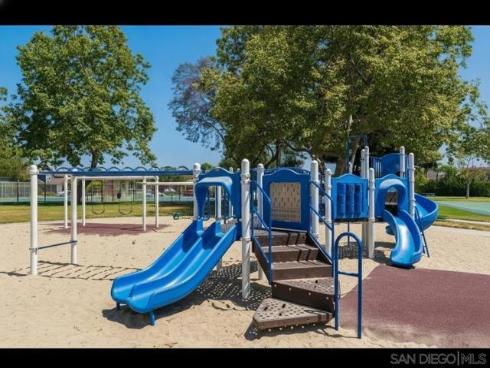 10297  Bunting  , Fountain Valley, CA