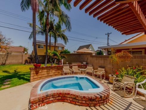 9331  La Cortinilla   Avenue, Fountain Valley, CA