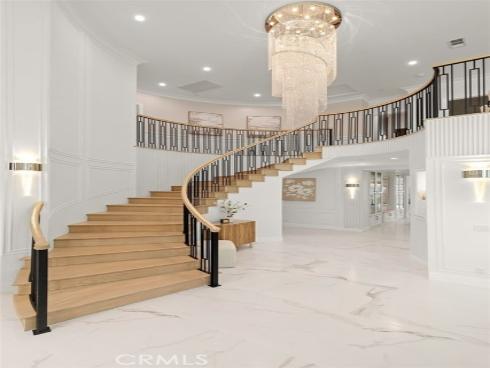 16323 Redwood , Fountain Valley, CA