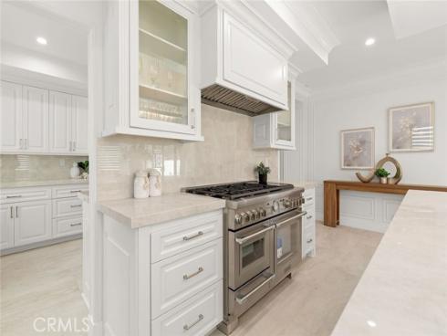 16323 Redwood , Fountain Valley, CA