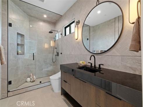 16323 Redwood , Fountain Valley, CA