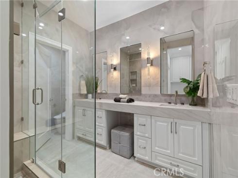 16323 Redwood , Fountain Valley, CA
