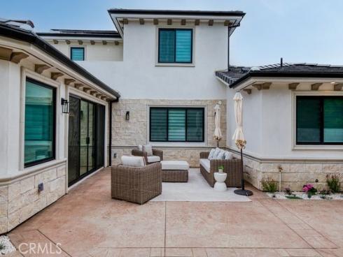 16323 Redwood , Fountain Valley, CA