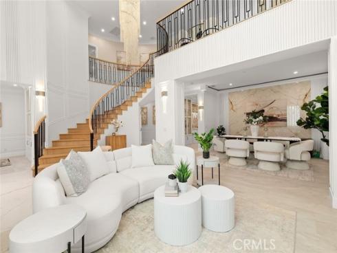 16323 Redwood , Fountain Valley, CA