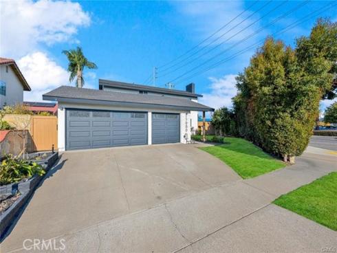 17986 Santa Olivia Street, Fountain Valley, CA