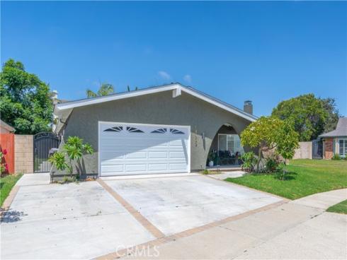 18839 Quince Circle, Fountain Valley, CA