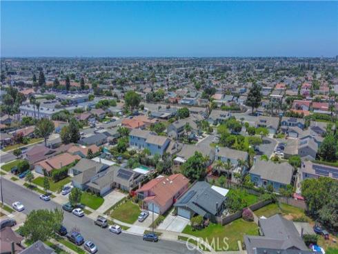18839 Quince Circle, Fountain Valley, CA