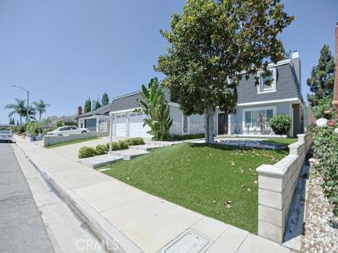16221 Mount Baden Powell , Fountain Valley, CA