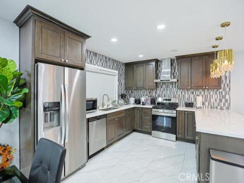 16221 Mount Baden Powell , Fountain Valley, CA