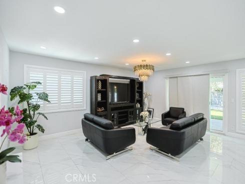 16221 Mount Baden Powell , Fountain Valley, CA