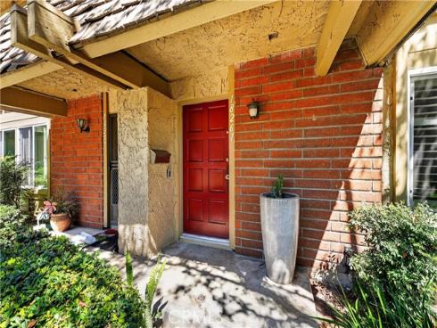 18261 Arches Court, Fountain Valley, CA