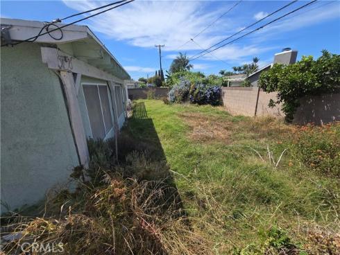 17391 Elm Street, Fountain Valley, CA
