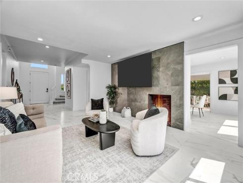 18871 Santa Marta Street , Fountain Valley, CA