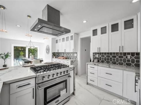 18871 Santa Marta Street , Fountain Valley, CA