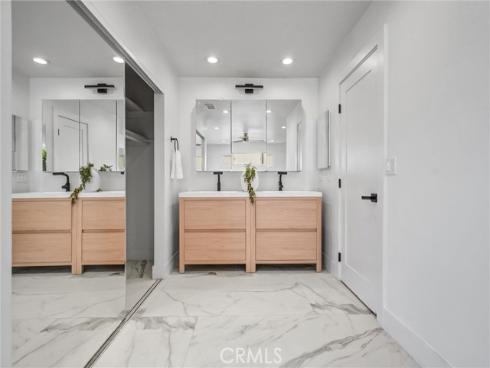 18871 Santa Marta Street , Fountain Valley, CA