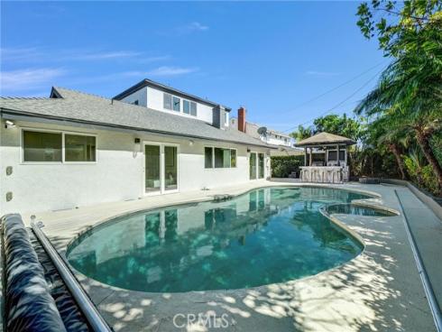 18871 Santa Marta Street , Fountain Valley, CA