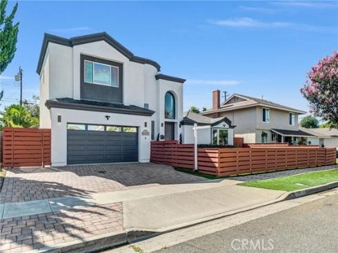 18871 Santa Marta Street , Fountain Valley, CA