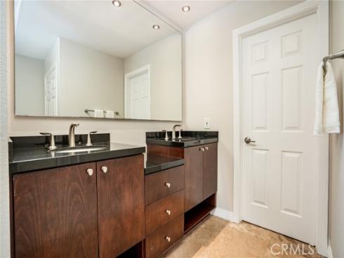 8537 Courreges Court , Fountain Valley, CA