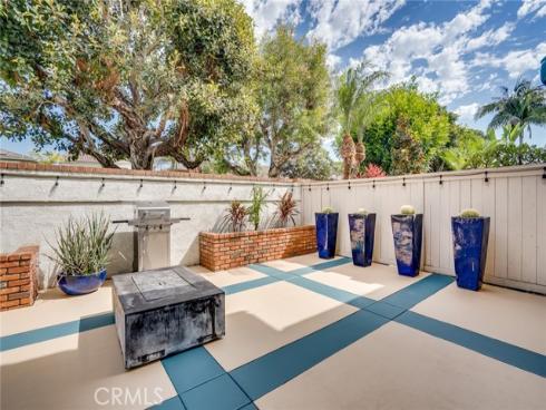 8537 Courreges Court , Fountain Valley, CA