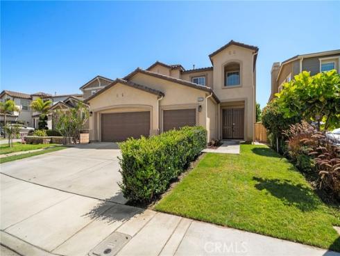 9042 Lemongrass Court, Fountain Valley, CA