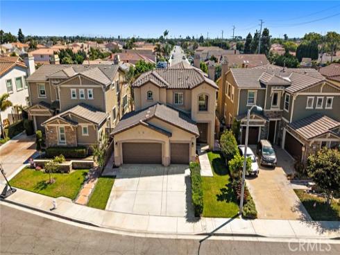 9042 Lemongrass Court, Fountain Valley, CA