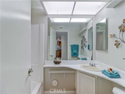 8884 Thames River , Fountain Valley, CA