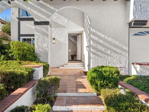 8715 Rogue River Avenue, Fountain Valley, CA