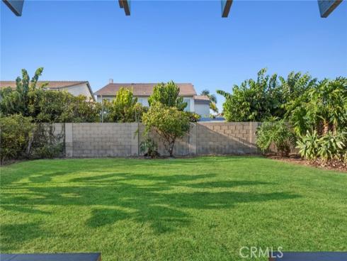 8715 Rogue River Avenue, Fountain Valley, CA