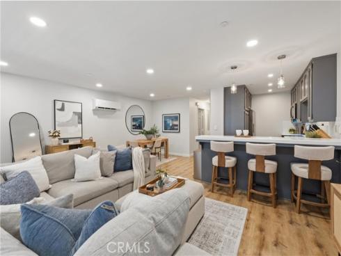 17200 Newhope 204 , Fountain Valley, CA