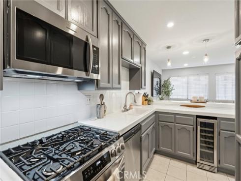 17200 Newhope 204 , Fountain Valley, CA