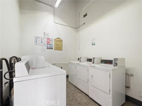 17200 Newhope 204 , Fountain Valley, CA
