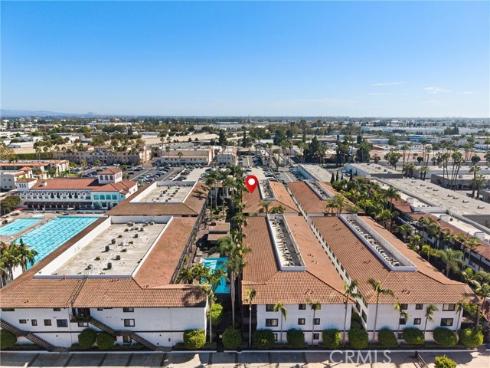 17200 Newhope 204 , Fountain Valley, CA